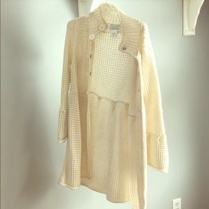 White knit long sweater